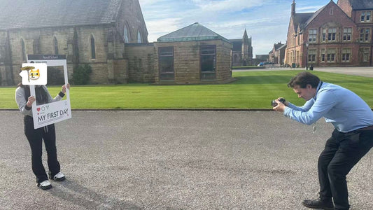 2023年9月入学华人司机接机服务